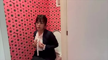 Preview 1 of Pon Vip Xxxc Vdo - 仕事終わりのスーツ姿でトイレしてたら、汗が混ざったパンストを脱いでオナニーしたら興奮しました...