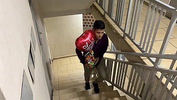 Preview 1 of Kiss Kess Karte Ke - Encontre a mi Novia Follando con su Mejor Amigo el dia de San Valentin Cuando le fui a Entregar mi Regalo Romantico me Partio el Corazon NTR Netorare