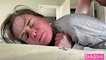 Preview 3 of Tr Em Japan - Thrown on the bed and dicked down