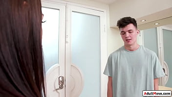 Preview 1 of Big Fat Boudi - Small tits babysitter gets anal fucked