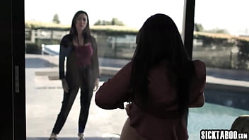 Preview 3 of Xxxx Veod - Amazing big tits lesbian MILF Sheena Ryder neighbor fucks big dick guy Ricky Spanish