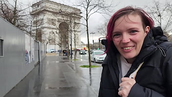 Preview 1 of Canon Movied - je rejoin un fan qui ma proposer un plan dans une salle desaf&eacute_ct&eacute_ dans le metro a paris