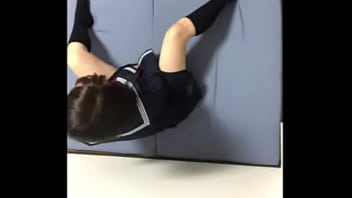 Preview 2 of Pushto Like - 学◯から帰ってきて部屋でダラダラインスタ見ててなんかムラムラしてきてそのまま布団の上でオナニーする女子高◯生。