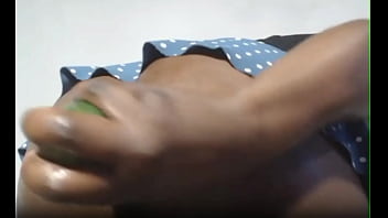 Preview 2 of Me Jail - Atriix27 tirando um enorme vibrador do cu dela