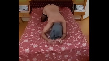 Preview 3 of Uk Head10 - Ladysilva exibindo seu rabinho novo que delicia ficou sua bunda de rabo