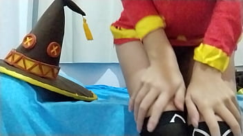 Preview 1 of 10 Sal 5menet - megumin batendo uma siririca e gozando gostoso