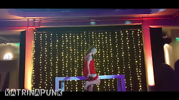 Preview 1 of Salma Pakistani - Busca venganza de su novio que la enga&ntilde_o y lo hace cornudo con Katrinapunk y Marcoxromano80 Completo en Red