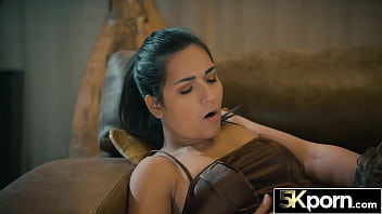 Preview 2 of Sssxxx Vibio S - 5KPORN TIght Italian Babe Moona Snake