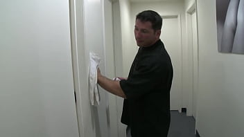 Preview 1 of Xxxcom Video Com - Jasmine Gets Nailed by the Cleaner !