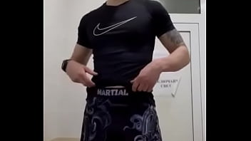 Preview 1 of Japanese Twerking - Cute blond guy&#039_s ass