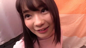 Preview 2 of Close Up Views - 「お盛んな事に興味あります」経験人数たった1人のピュアガール！！音痴なので歌が上手くなりたい、お一人様カラオケ女子を突撃！さらちゃん(20)