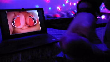 Preview 4 of Desperate Amateurs Starla - An Old Cum Tribute