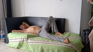 Preview 1 of 3movie Com - Mi Hermanastra se va de la casa,  pero se despide de mi verga con una buena Mamada y me corro en su boca (PART 1)