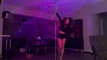 Preview 1 of Wwwsexs In - 420 Special for the next seven days !!! It&rsquo_s time for 30 day free trial,  so sign up babes ? I also love deftones