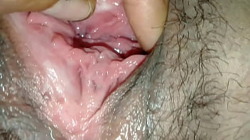 Preview 2 of Hotel Waiter Fucking - แหย่หีสาวนักศึกษาหีเนียน