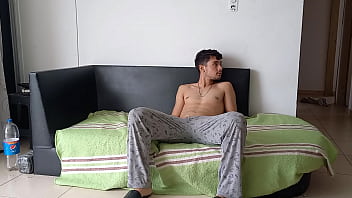 Preview 1 of Breakfast Time Mom - La Cachonda de Mi amiga,  le ayudo pero la siento en mi Pene y me la follo Duro (PART 1)
