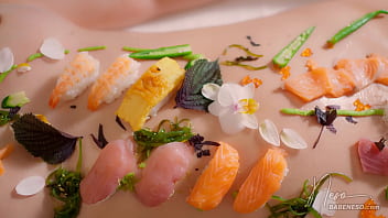 Preview 3 of Pak Slipping Sister - Sashimi on pussy!? Enjoy Sushi on a busty babe&#039_s oiled up body