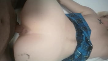 Preview 4 of Wwwxxx Comevideo - Lara la colegiala putita follando en hotel con pureta maduro de 40