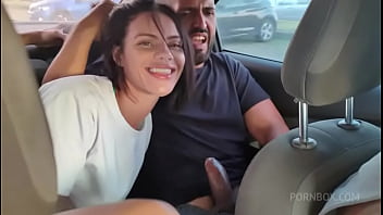 Preview 4 of Violada Corrida Interna - D&eacute_bora Andrade sendo fodida na praia no Uber em casa