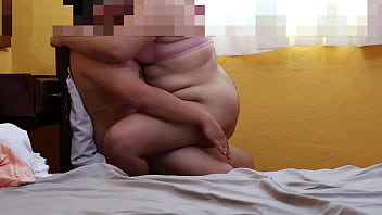Preview 4 of Desi Bhabhi Pron Video - Le pido a mi amante que me monte