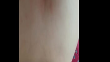Preview 1 of Tiny Fuk In Rain Water - QUE RICO EL CO&Ntilde_O DE MI VECINA