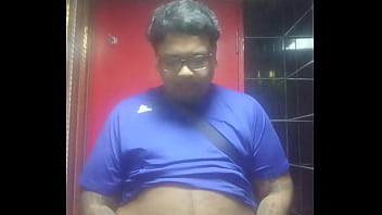 Preview 2 of Xxxy Gril Vido - Vaibhav Pisses In The Cinema