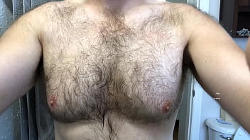 Preview 1 of Shoppers Xvideos - Sweaty Hairy Chest In Florida