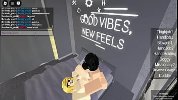 Preview 4 of Xxxmxx In - cogiendo con una chica en roblox
