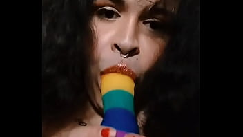 Preview 1 of Celebrity Mom Sex - Slutty Sucking