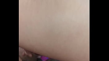 Preview 1 of Roboydyian Bitch - Me cojo a mi vecina apenas legal bien rico &iexcl_Es bien putica y siempre me pide verga cuando llega de visita y mi mam&aacute_ no est&aacute_.. gime mucho la pendeja