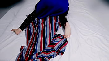 Preview 1 of Couleazz Xx - Rich slim house wife fucked by big dick car driver New hindi web series