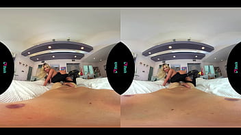 Preview 4 of Jenss Fitnes - VRHUSH Carmen Caliente catches a thief