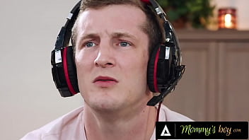 Preview 1 of Pornvideo Cheatting - Lonely Stepmom Riley Jacobs Interrupts Stepson&#039_s Sesh To Get Drilled Doggystyle