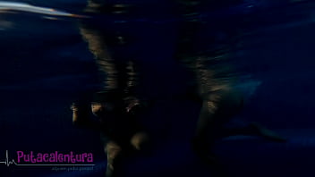 Preview 2 of School 8th Xxx Love Movi Sexy Hd - LESBIAN Y TRIO CON KITTY ANN Y EVITA LOVE EN JACCUZI CON VISTA PARADISIACA