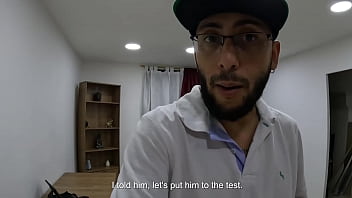 Preview 1 of Desi Sexy Bidio - The casting guy didn&#039_t get an erection and Sofia couldn&#039_t stay with the desire to feel a dick in her mouth!
