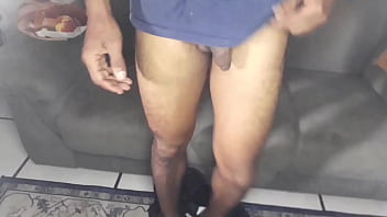 Preview 1 of Pinay Cxnncom - Maloka maconheiro tava pra&ccedil_a de pau duro ent&atilde_o levei pra casa pra ele se aliviar (COMPLETO)