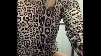 Preview 2 of Drinked Gairl Cheet - Finger fun in pub bathroom