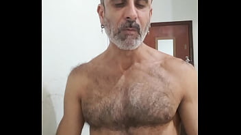 Preview 4 of Mom Son Daughter And Father - Quer tomar um caf&eacute_ comigo