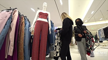 Preview 1 of Aundhraaunty Sex Potoes - Babe gets public risky blowjob in fitting room - Close to be caught