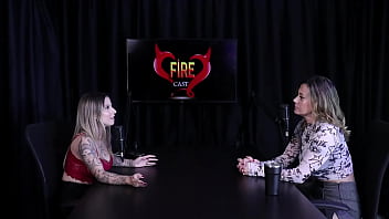 Preview 2 of Ees 4 Analn - &Eacute_ ex BBB,  contou como come&ccedil_ou,  o irm&atilde_o n&atilde_o gostou dela produzir conte&uacute_dos,  muitos preconceitos vem das mulheres - Ang&eacute_lica Morango (WATCH ON: SHEER/RED)