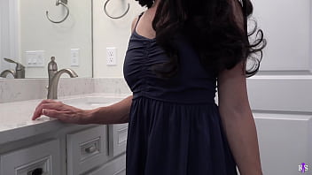 Preview 4 of Sex Bulu Flim Video - A Housewife&#039_s Addiction to BBC