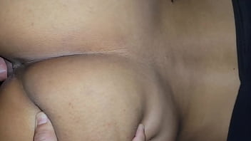 Preview 2 of Xxsxx Matbn - Mira el co&ntilde_o cremoso y culo redondo que tiene est&aacute_ pareja de hermanastros latinos!! Follando despu&eacute_s de clases cuando nuestros padrastros est&aacute_n trabajando!!! Sexo casero amateur en espa&ntilde_ol