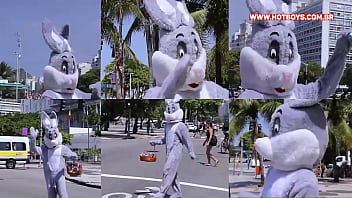 Preview 2 of Animal Girl Xxx Sexy Video Mp3 - Novinho dando pro coelho da p&aacute_scoa pirocudo
