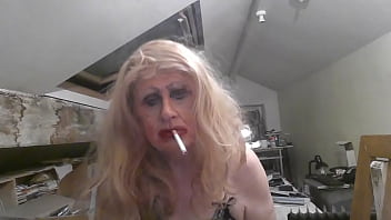 Preview 1 of Vvvvxxx Com - Sarah Millward,  just back from a night out