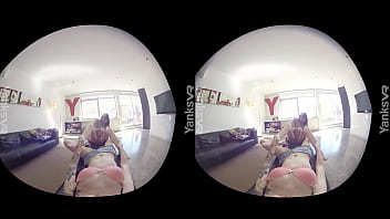 Preview 2 of Momson Xvideo18sex - Yanks Les Cuties Marina &amp_ Charlotte Playing In 3D
