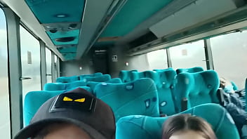Preview 1 of Janda Tuwa - kattyblake da mamada babosa y follada en bus de copetran rumbo al pe&ntilde_on de guatape