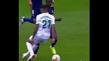 Preview 4 of Schoool Sex Move - Novinho brasileiro fedendo metade da espanha