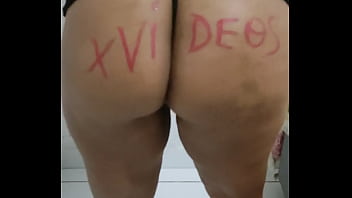 Preview 1 of Fat Mom Pussi Massage - V&iacute_deo de verifica&ccedil_&atilde_o
