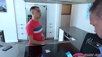 Preview 2 of Sex Hadi - Quietly eating my stepsisters pussy for breakfast