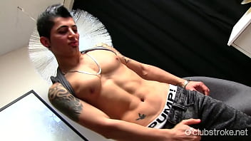 Preview 2 of Keisha Full Video - Tattooed Straight Guy Martin Wanks